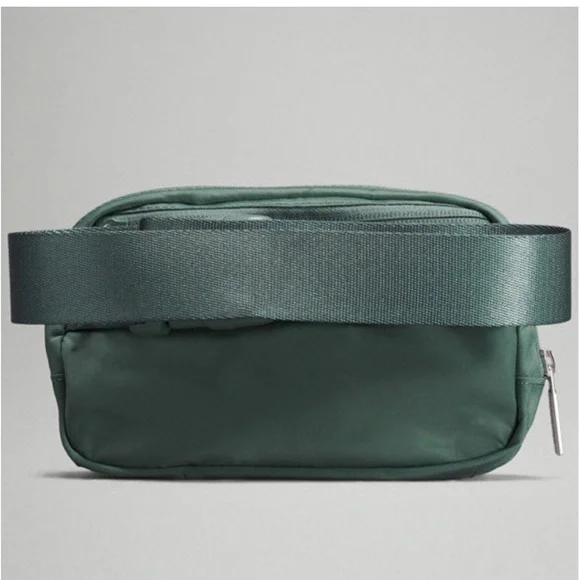LULULEMON Everywhere Belt Bag 1L in Tidewater Teal - Picture 3 of 3